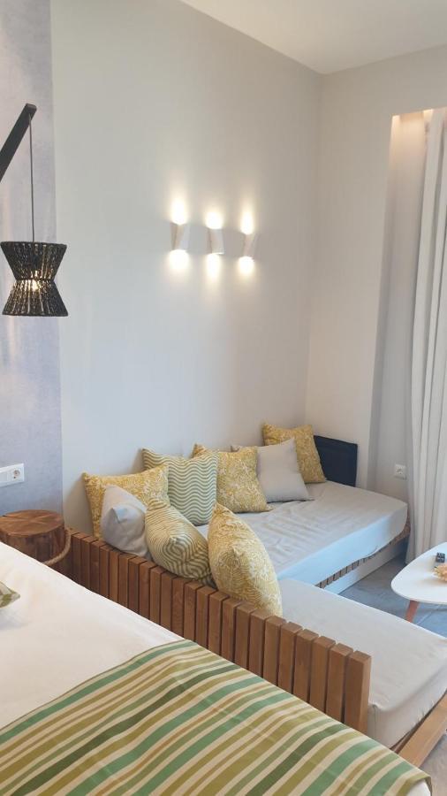 Vista Al Mare Luxury Apartments เกียโลวา ภายนอก รูปภาพ