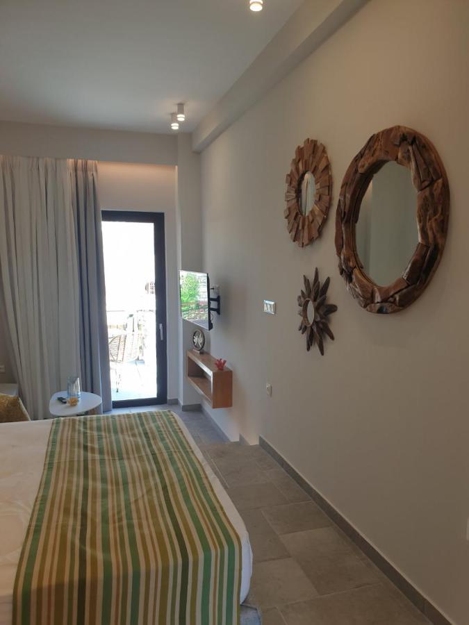 Vista Al Mare Luxury Apartments เกียโลวา ภายนอก รูปภาพ